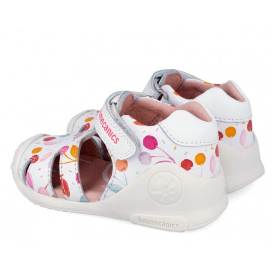 Sandale din piele fete Biomecanics 262104-B050