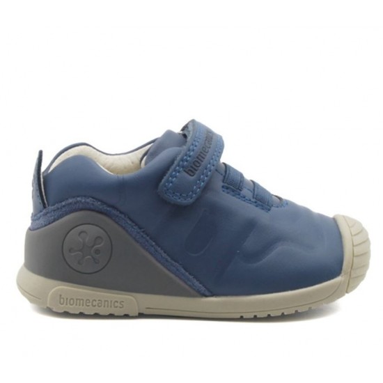 Pantofi sport din piele baieti Biomecanics 231121-A