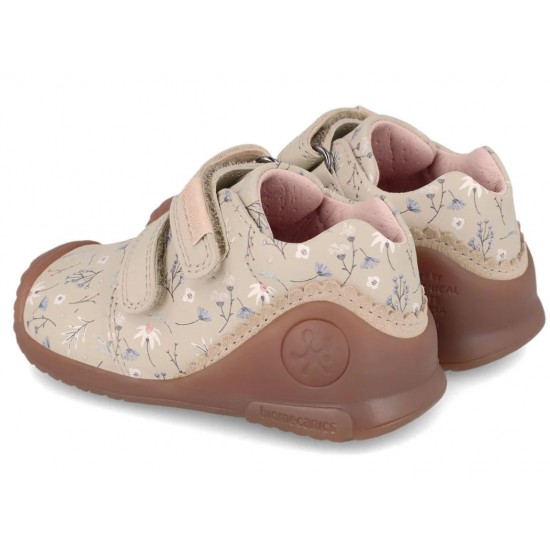 Pantofi fete din piele naturala Biomecanics 241102-C677