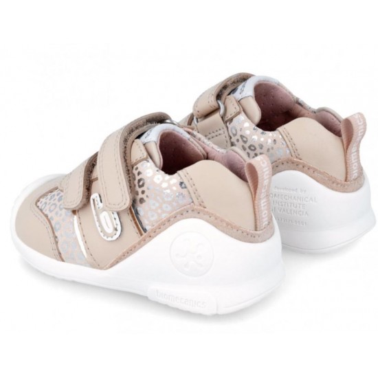 Pantofi din piele fete Biomecanics 242111-A