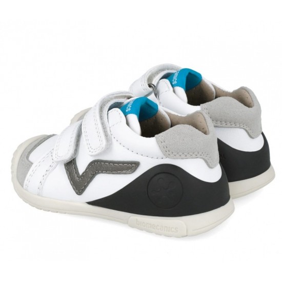 Pantofi din piele baieti Biomecanics 251123-B050