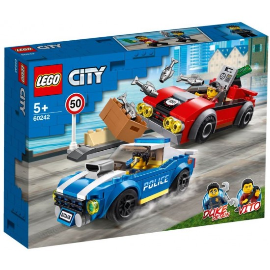 Lego City 60242 arest pe autostrada