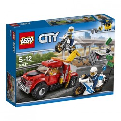 Lego city 60137 camionul de remorcare