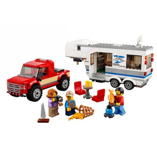 Lego city camioneta cu rulota 60182