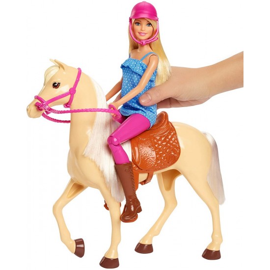 Papusa Barbie cu cal Mattel FXH13