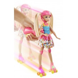 Papusa BARBIE patinatoare DTW17