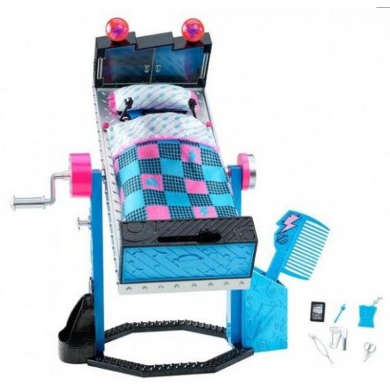 Monster high patul oglinga al lui Frankie