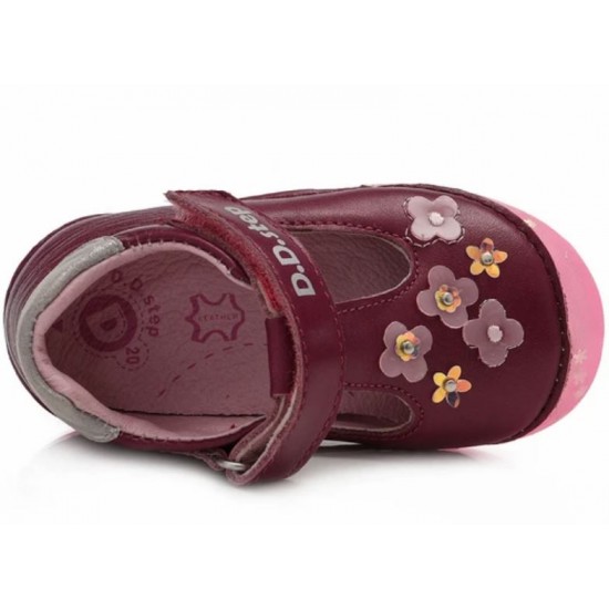 Pantofi decupati din piele pentru fetite DD Step 015-467a