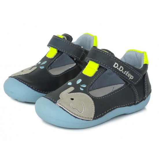 Pantofi decupati din piele baieti DDStep 015-549A