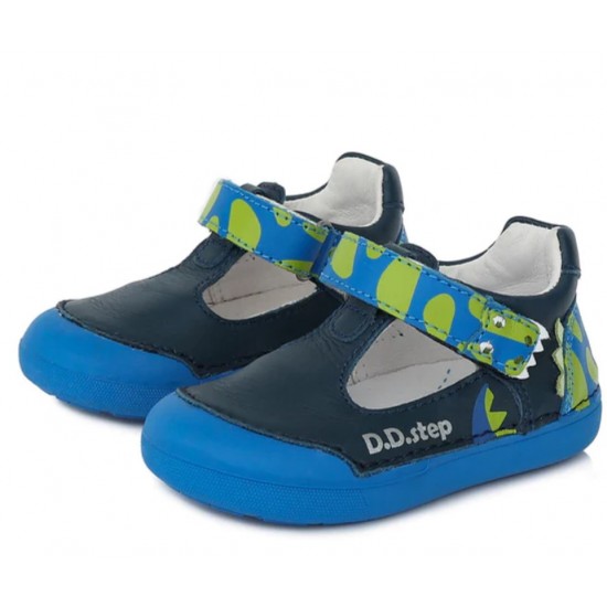 Pantofi decupati baieti din piele 066-370