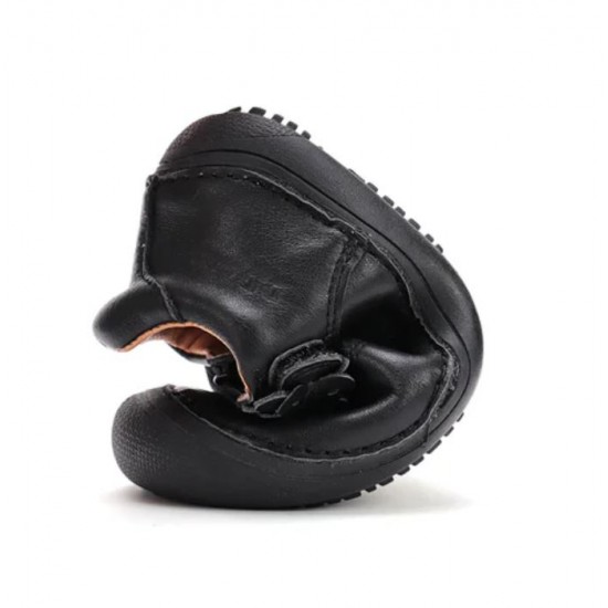 Pantofi negri decupati din piele fete DDStep H063-52822AM