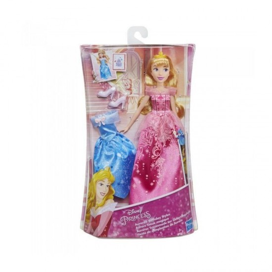 Papusa Aurora cu 2 rochite Hasbro E0285