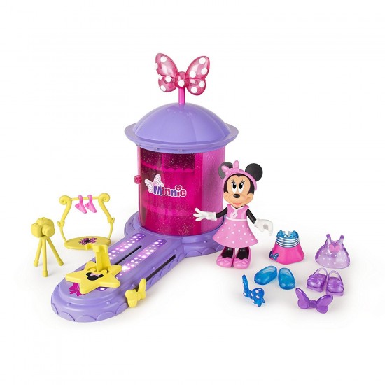 Garderoba lui Minnie