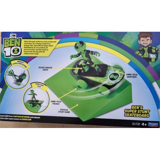 Ben10 Super Stunt Skateboard cu figurina Playmates 77400-77405